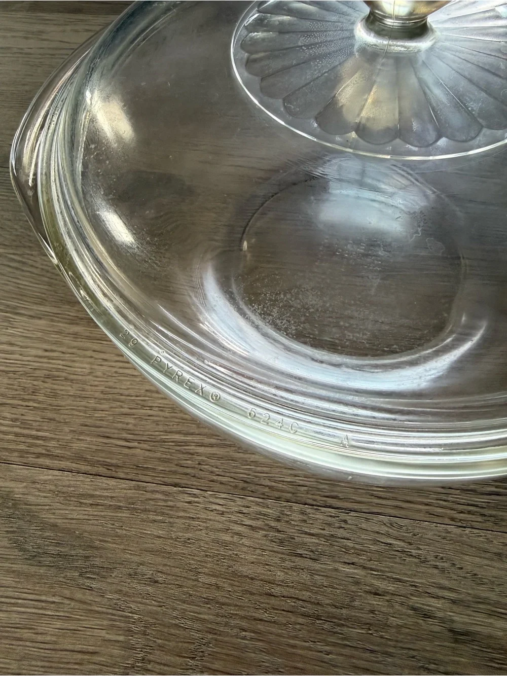 Vintage Pyrex Clear Round Casserole Dish 024 2-quart with 624C Lid